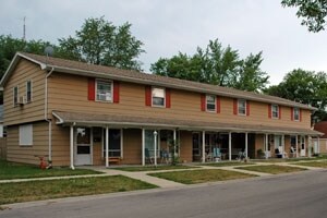 Primary Photo - 2220-2240 W Bourbonnais St