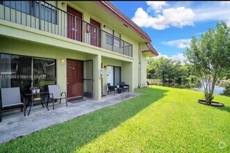 Building Photo - 3258 NW 104th Ave