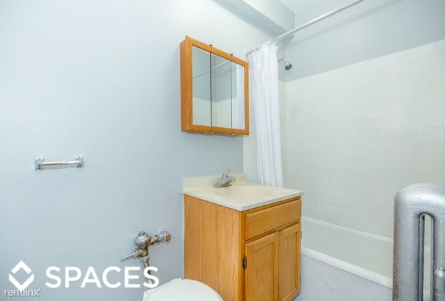 Foto del edificio - 4600 N Beacon St