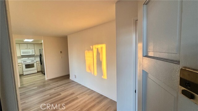 Foto del edificio - 315 Acebo Ln