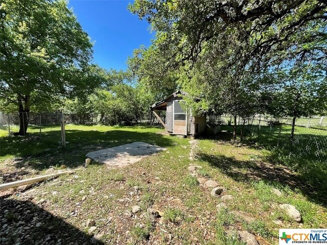Building Photo - 747 Buckingham Dr
