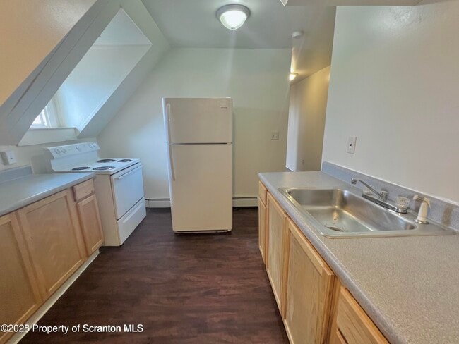 Foto del edificio - 1930 Boulevard Ave