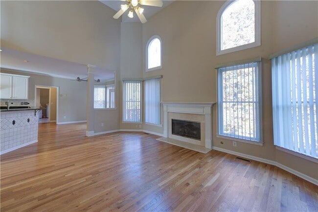 Foto del edificio - 1474 Lake Heights Cir