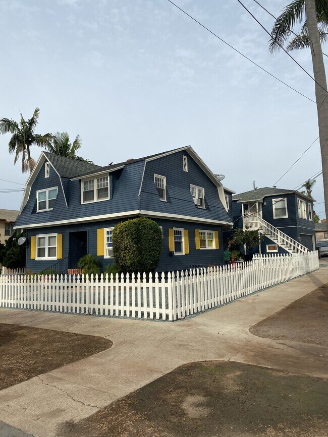 Foto del edificio - 661 E 3rd St