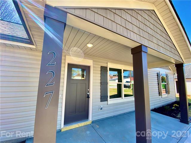 Foto del edificio - 227 Front St