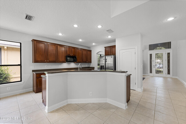 Foto del edificio - 3556 Highland Glen Way W