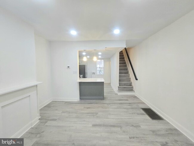 Building Photo - 3923 Wyalusing Ave