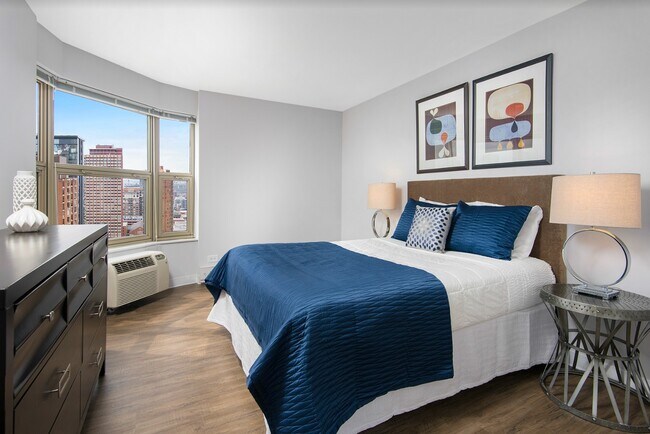 Foto del edificio - 838 N State St