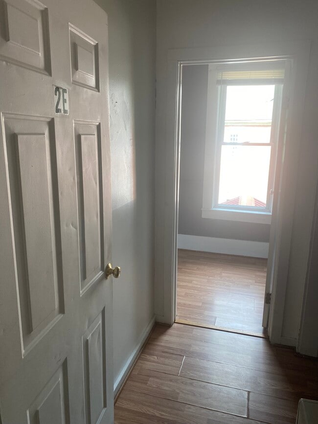 Building Photo - 35. W. University Street