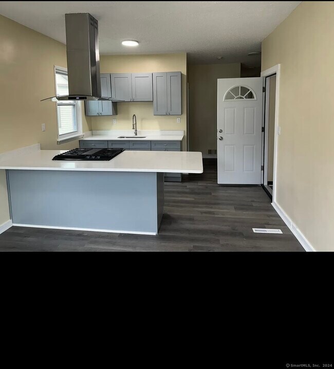 Foto del edificio - 13 Lines St