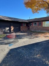 712 Murphy Dr