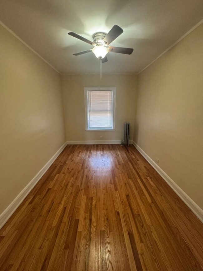 Foto del edificio - 6214 N Mozart St