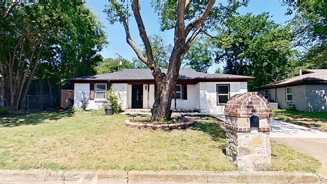 Foto principal - 424 Parkside Dr