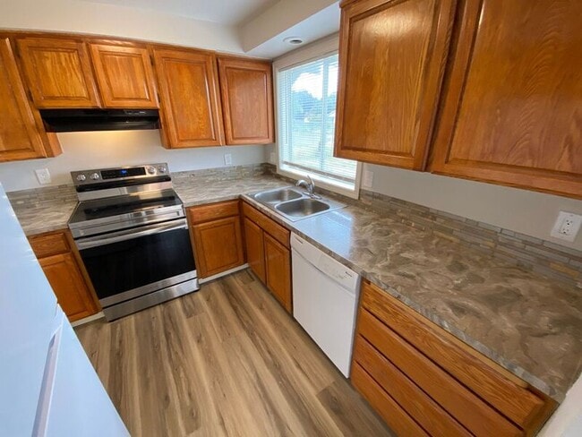 Foto del edificio - 3714 47th Ave NE