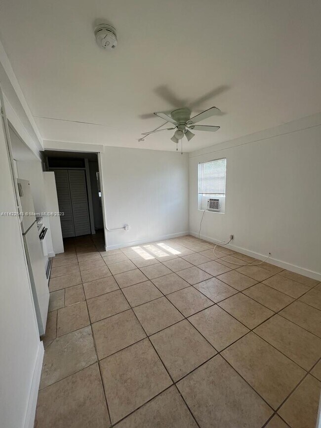Foto del edificio - 2114 McKinley St