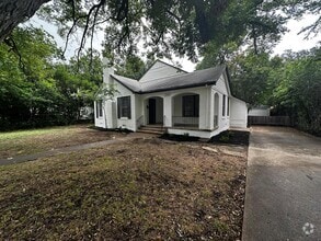 Building Photo - 2404 Indian Trail