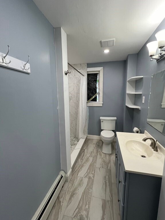 Building Photo - 76 Centre St