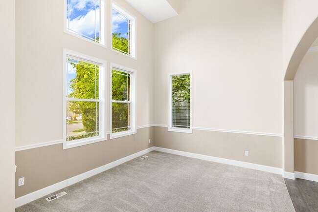 Foto del edificio - 6594 163rd Pl SE