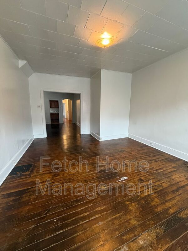 Foto del edificio - 422 W King St