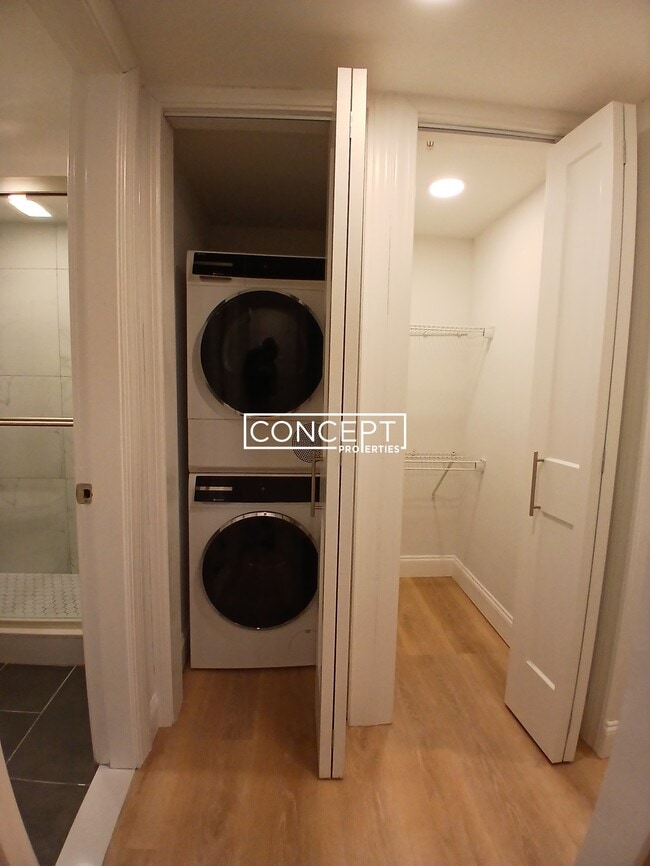 Building Photo - 529 Beacon St