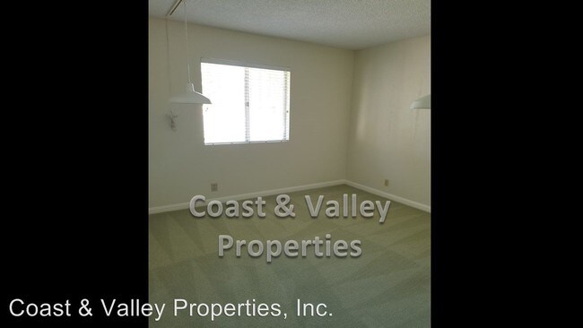 Foto del edificio - 5 br, 3 bath House - 22594 Veronica Dr.
