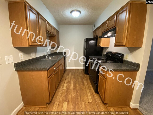 Building Photo - 1 bedroom condo in Briargate