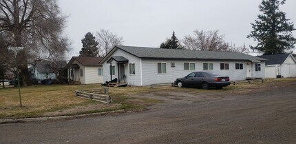 Building Photo - 3431-3433 E Montgomery Ave