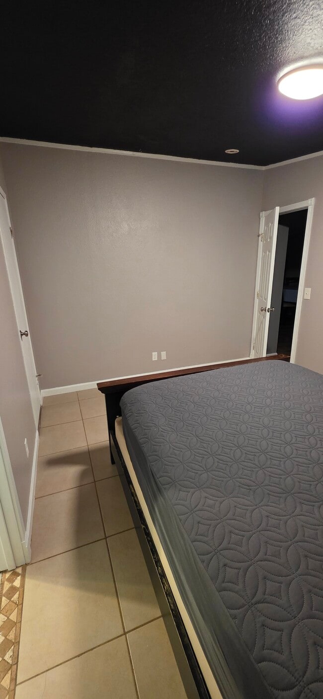 Foto del edificio - 1813 W Shiprock St