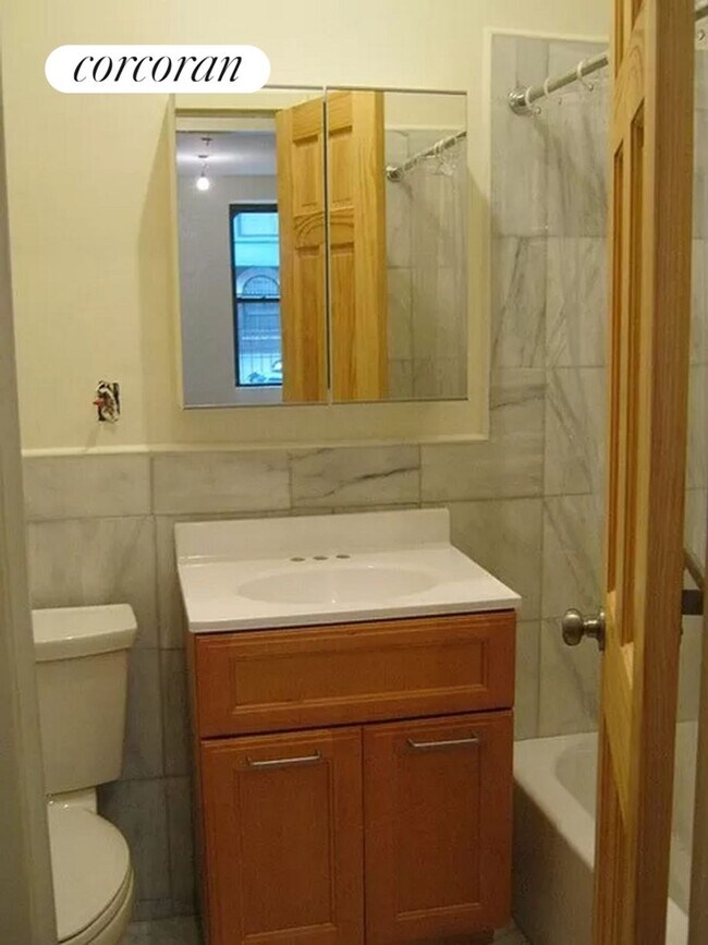 Foto del edificio - 613 W 138th St