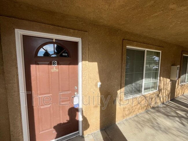 Building Photo - 360 E Kanai Ave