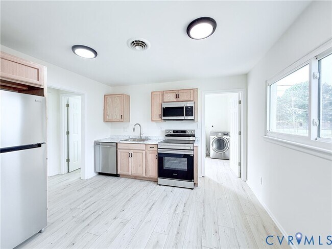 Foto del edificio - 2706 Selden St