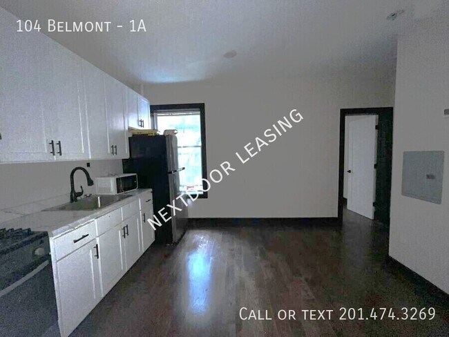 Foto del edificio - 104 Belmont-1A