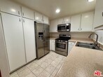 Foto principal - 1348 E Hillcrest Dr