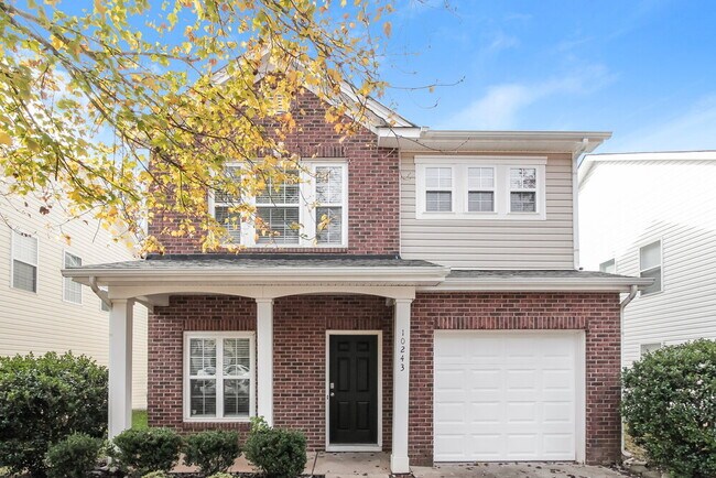 Building Photo - 10243 Hugue Way