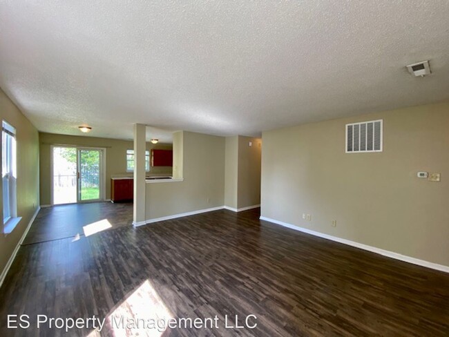 Building Photo - 3 br, 2 bath House - 6748 Earlswood Dr