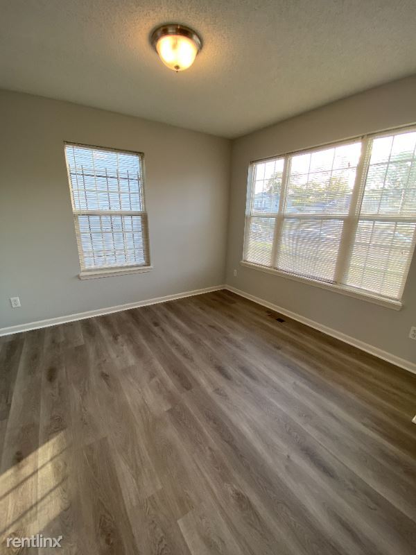 Building Photo - 4 br, 2.5 bath House - 4213 Woodland Ave