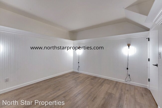 Building Photo - 3 br, 2 bath House - 65 Kingsgate Rd