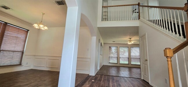 Building Photo - 21038 Narrow Gate Dr