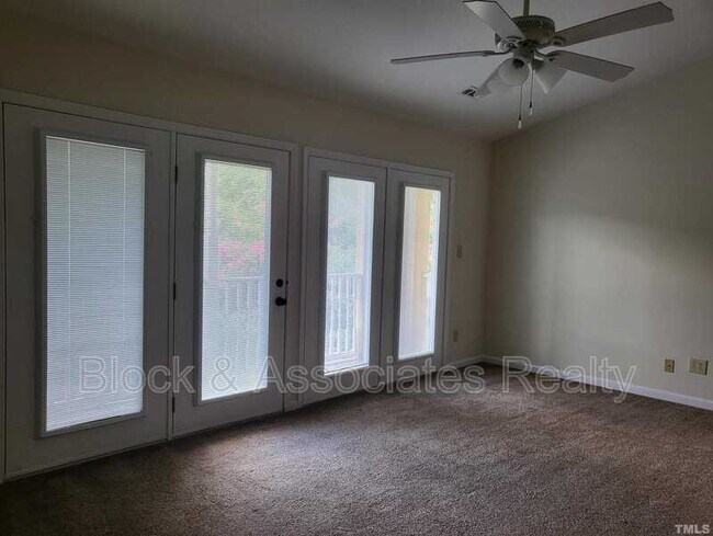Building Photo - 1511 Creekwood Ct