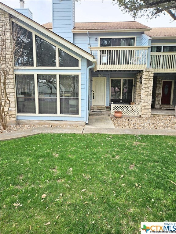 Apartments with Garages in Woodcreek, TX 1 Rentals