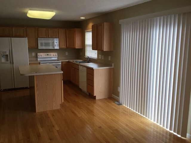 Building Photo - 233 Bannock Drive