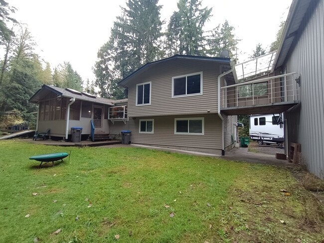 Building Photo - 2.5 Acres of Private Land in Poulsbo