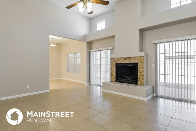 Foto del edificio - 1019 N Sonoita Ave