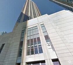 Building Photo - 512 N McClurg Ct