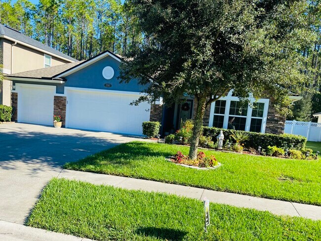 Building Photo - 556 Grampian Highlands Dr