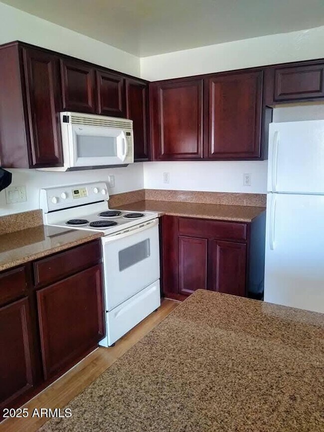 Foto del edificio - 23363 W Pima St