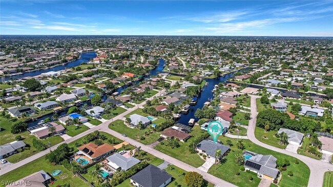 Building Photo - 1313 SE 39th St