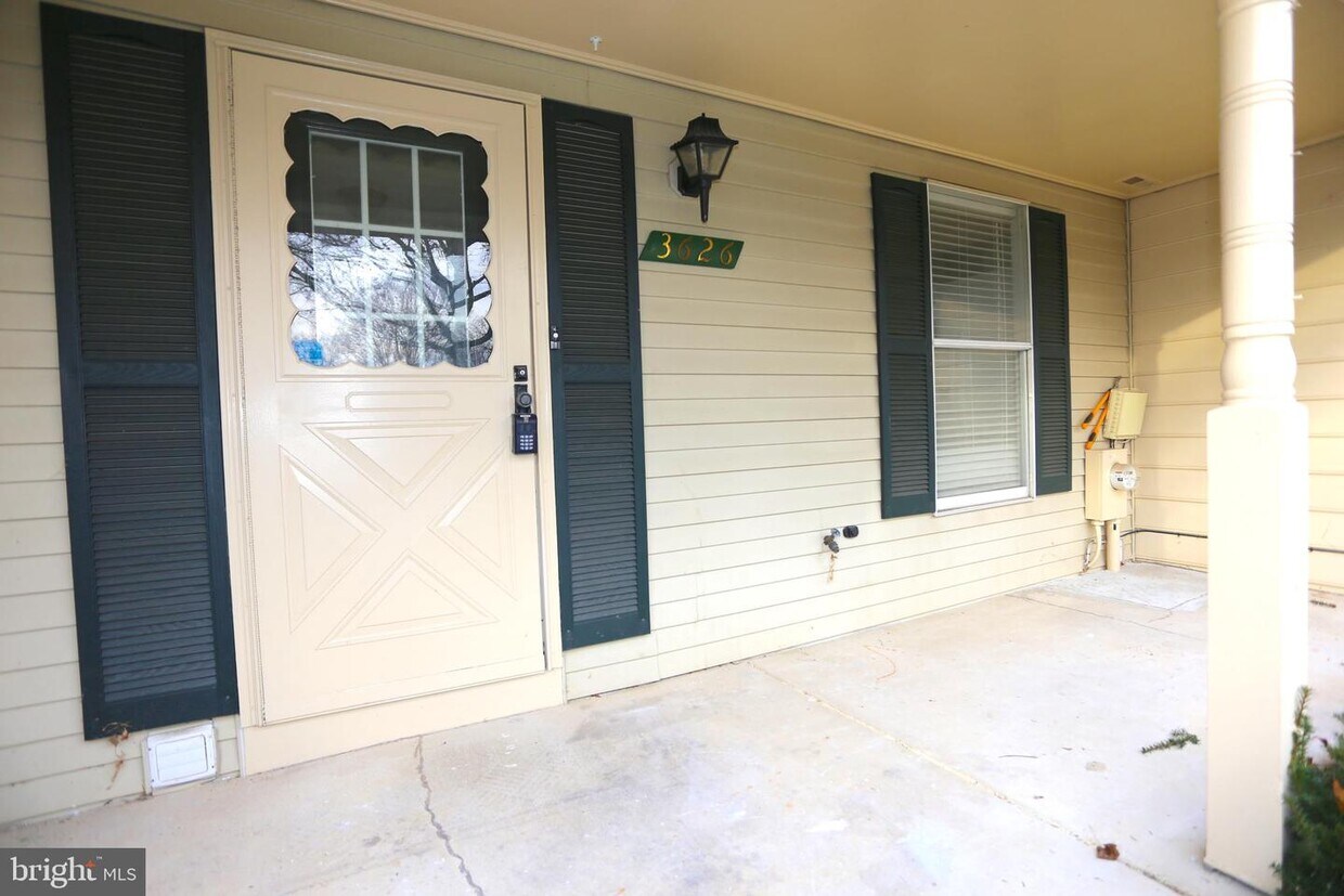 3626 Van Horn Way, Burtonsville, MD 20866 Townhome Rentals in
