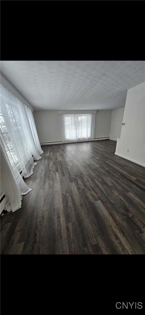 Foto del edificio - 245 Pratt St