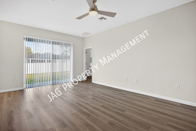 Foto del edificio - 813 Clifton Rd SE